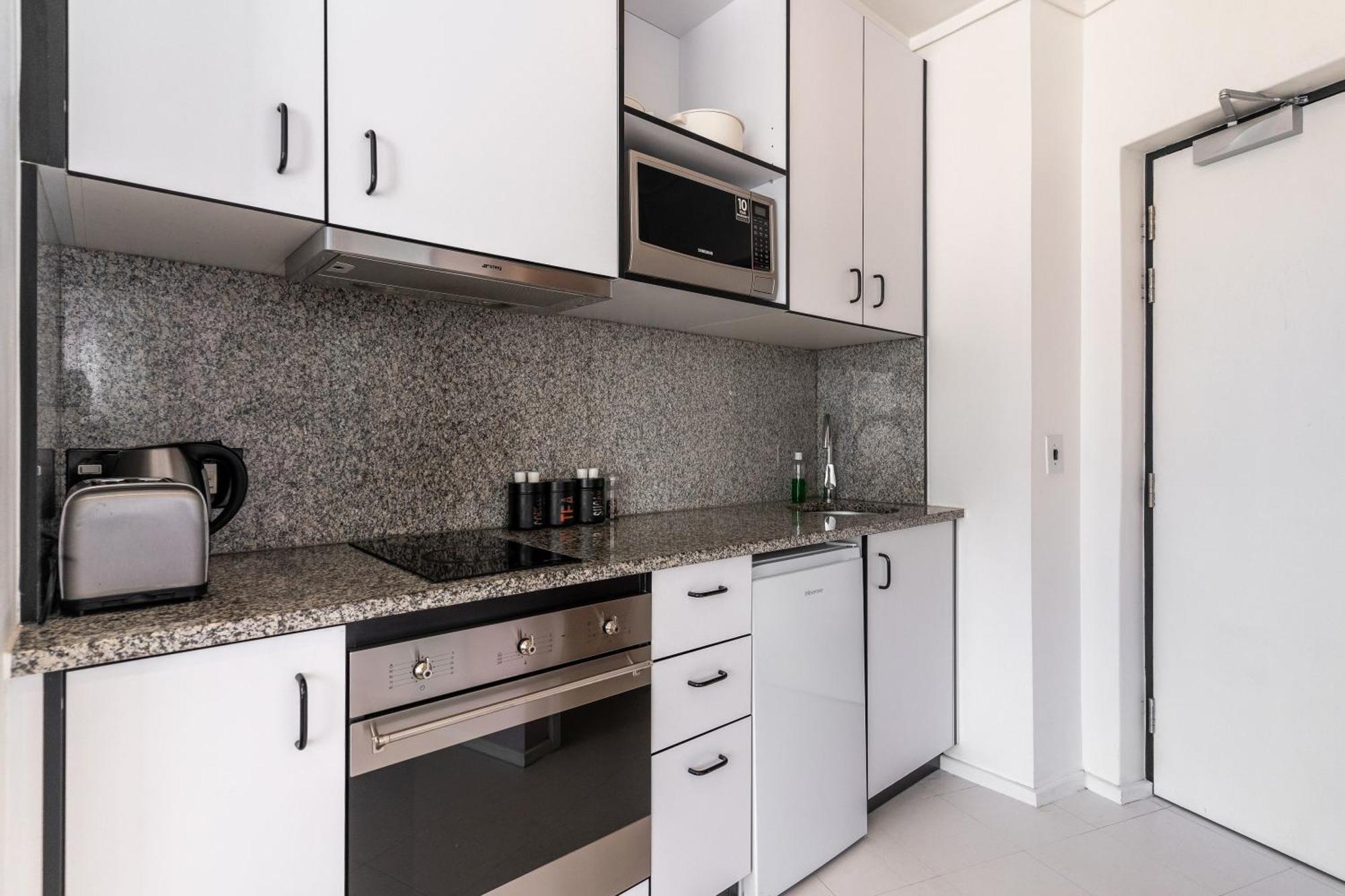 Flamingo 501 - One Bedroom Sea Point *